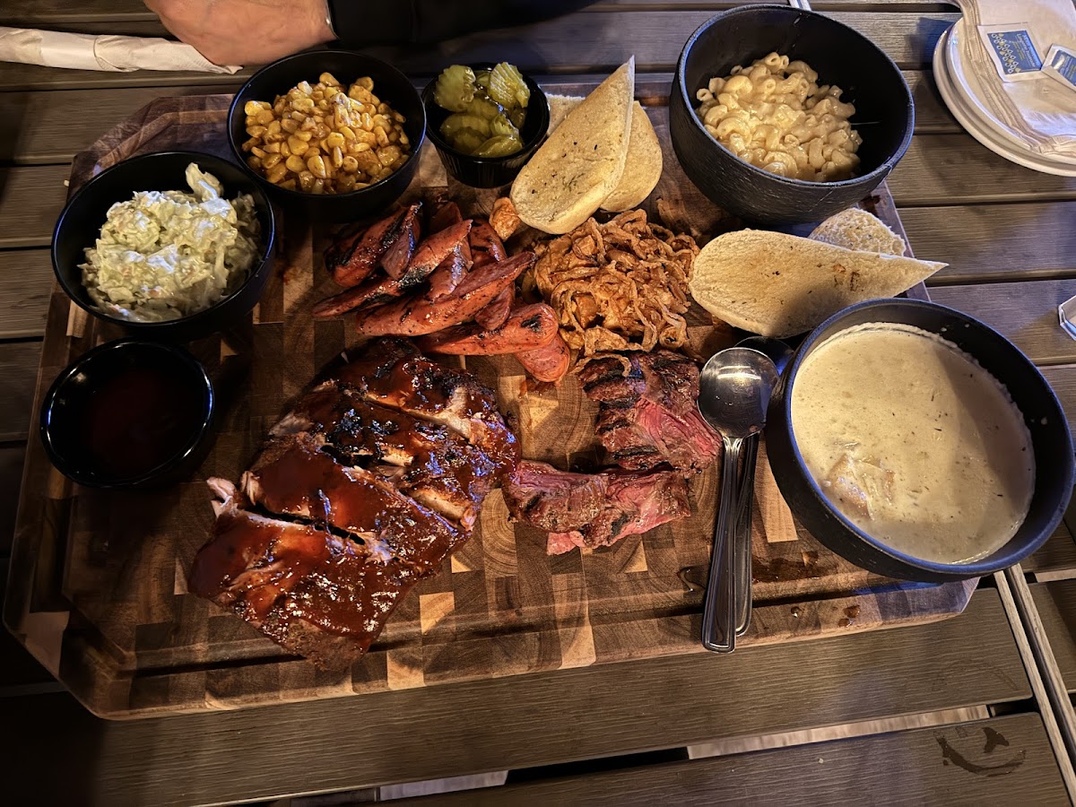 The Sandbar Restaurant & Lounge Photos 2